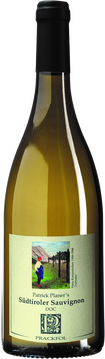 Ein strahlendes hellgelb mit grünen Reflexen. Reiches und
buntes Bukett nach Tropenfrüchten, Feuerstein und Holunderblüten. Angenehm
frische und lebhafte Noten von Zitrusfrüchten und Melisse. Dieser Sauvignon
verführt und überzeugt durch seinen mineralischen Charakter. Die fruchtigen
samtigen Aromen machen ihn raffiniert und elegant. Ein angenehmer saftiger,
salziger Nachhall