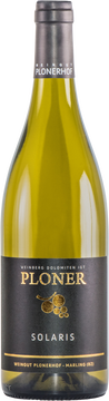 Sehr fruchtiger und würziger Weißwein. Das interessante Aroma erinnert an Ananas, weißem Pfirsich, Bergäpfel und aromatische Kräuter. Solaris hat einen kräftigen Körper, elegante Säure und ein sehr bekömmliches Finale.