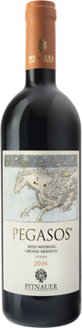 Dunkel-rubinrote Farbe, getrocknete Heidelbeeren, schwarzer Pfeffer und Schokolade; sehr strukturiert, intensive Kraft und dennoch fein, schwarze Ribisel und am Gaumen sehr mächtig, entwickelt sich beim Dekantieren, wunderschönes, elegantes Finish.