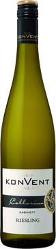 In der Nase überzeugt dieser Riesling mit einem vielfältigen Aromenmix, die im Geschmack bestätigt werden. Im Abgang frisch jedoch mit einer beeindruckenden Länge. Ein spritziger, eleganter Riesling.