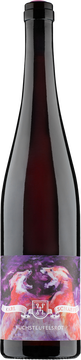 Sehr dunkler Rotwein mit viel saftiger Frucht und süßen Gewürznoten.
