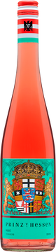 Pink? Orange? Magisch! So leuchtet der Rosé im Glas. Vom ersten Blick bis zum letzten Tropfen auf dem Gaumen verbreitet dieser Wein gute Laune. Erdbeeren, Wildkirschen, vollreife Waldbeeren. Die Wucht der Aromen gibt dem Wein einen saftigen und satten Körper. Die prickelnde Säure vereint schließlich die opulente Frucht mit einem nicht abreißenden Trinkfluss. Sinnlich, verspielt, saftig, erfrischend.