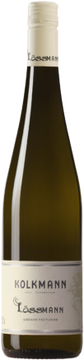 Helles Grüngelb. In der Nase ausgeprägter und feinwürziger Sortenduft. Am Gaumen tiefes Aroma nach gelben Äpfeln (Golden Delicious) und etwas Banane. Schönes Pfefferl, animierende Frische. Dieser herrliche Grüne Veltliner vom Wagram präsentiert sich sortentypisch mit einer feinen Mineralik, ausdrucksstark und würzig.