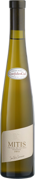 Dieser likörartige Amigne liegt « altgolden » im Glass und betört mit einem Bukett von Quittengelée und Honig, dazu Orangennoten, die an Cointreau erinnern, und einen Hauch von Vanille. Sehr ausdrucksvoll am Gaumen, wo die lebhafte Säure und eine leichte Bitternote mit dem zartlieblichen Auftakt ein fast alchemistisches Spiel eingehen. Karamelnoten im Abgang runden ein ungewöhnlich lang anhaltendes aromatisches Erlebnis ab.