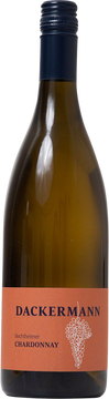 Reife, gelbfruchtige Aromen strömen aus dem Glas. Honigmelone, Apfelsinen und ein wenig Blutorange zeigen einen vollkommenen Chardonnay. Leichte Röstaromen von Vanille geben dem Wein einen feinstrukturierten Schmelz.