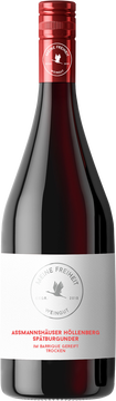 Ein saftiger Spätburgunder mit Aromen von Cassis und Schwarzkirsche. Im Mund spürt man die Mineralität des Schieferbodens, gepaart mit einem ätherisch-würzigen Abgang und einer zarten Tabaknote durch die Lagerung im französischen Barrique (18 Monate).



Passt gut zu: 

Rehkeule mit Maronenpüree, Grünkohlquiche, Peking Ente, gefüllte Champignons, Trüffel, Ricotta, Brownies