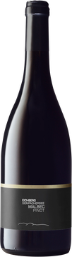 Tiefgründige Cuvée mit ausladender und komplexer Aromafülle nach Kirschen, Schokoloade und Mocca. Harmonisch und präsente Tan- ninstruktur mit einem warmen Nachgeschmack.