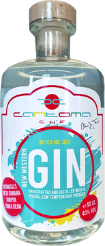 Unser Cantoma Gin überrascht mit seinen außergewöhnlichen Noten. Frische Bananenstücke, Tonka Bohnen, Zimt und Wacholder, ein perfect match! Süß, mild und aromatisch, just try. Feinstes Quellwasser und nur bei uns - Vakkuum destilliert! Unsere neue Definition des New Western Gin.