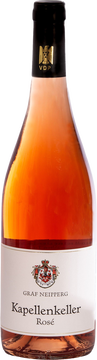 Dieser Wein aus ausgewählten Trauben ist im Keller unter der Schwaigerner Schloßkapelle gereift und hat sich zu etwas Außergewöhnlichem entwickelt.
Ein etwas anderer Rosé mit Duft nach reifen Pfirsichen, Holunderblüten und würzigen Aromaanklängen.
