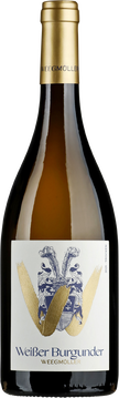 Unser charakterstarker Premium-Weißburgunder überzeugt mit kräftigen Aromen von Birne und Vanille. Dieser Wein hat eine wunderbare Balance aus milder Säure und langanhaltender Intensität erreicht – ein vollmundiger Genuss, der in die Tiefe geht! Teilweise ausgebaut im großen Doppelstück-Holzfass á 2500 l aus slawonischer Eiche für ca. 8 Monate