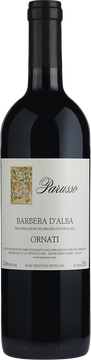 Ein intensiver Barbera d'Alba, welcher mit einem offenen Bouquet von reifen und dunklen Früchten überzeugt. Er zeigt eine Spur von balsamischen Noten. Ein sehr harmonischer, angenehmer Wein mit mittelkräftiger Struktur. Die fruchtige Rückaromatik wird geprägt von Himbeeren und Walbeeren und endet mit einem schönen fruchtigen Abgang.