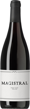 Marmeladige, dunkle Beeren, reifes Steinobst, Würzigkeit, wenig Holz und feines Tannin. Gehaltvolle Frische und wunderschön dichte Balance. Tiefe und vielschichtige Aromatik. Anhaltende Fruchtsüsse im langen Nachhall.