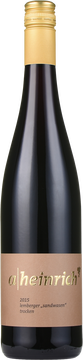 intensive Aromen von dunklen Beeren,(Cassis, Brombeere, Heidelbeere, Kirschen), Feigen verbindet sich mit süßen Gewürzen, wie Zimt, Vanille und Nelke, Rauch, Holzwürze und von ätherischen Eukalyptus- und Salbeinoten.
Geschmack: fruchtig und Komplex, stoffig. Griffiger, langer Abgang konzentriert und fruchtbetont