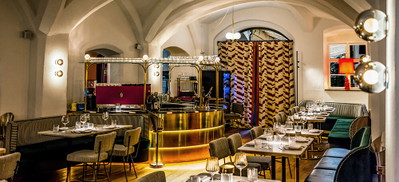 Bar Tatar in der Schreiberei