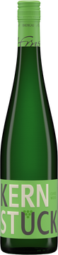 Unser ausbalancierter Weißwein-Cuvée überzeugt mit erfrischender Spritzigkeit, eleganter Säurestruktur und fruchtigem Bouquet.
