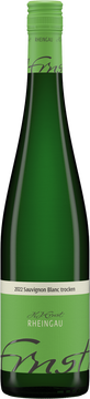 Der Sauvignon besticht vor allem durch seine exotische Fruchtvielfalt. Durch seine erfrischende Spritzigkeit und seiner eleganten Säurestruktur ist er ein einzigartiges Geschmackserlebnis.
