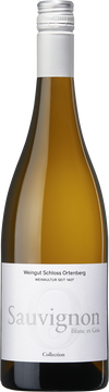 Collection Sauvignon blanc et gris QbA trocken 2022
Sie erleben einen raren Moment, welchen sie nur auf Weingut Schloss Ortenberg erfahren können. Denn sie treten einem wahren Original gegenüber; einem außergewöhnlichen Cuvée – geschaffen aus weißem und grauem Sauvignon. In seinem eindrucksvollen Körper tummeln sich Maracuja und Stachelbeere, akzentuiert von würzigen Kräutern.
Unsere Meisterstücke sind Unikate. Geschaffen für alle, die das Besondere suchen. Sie vereinen in sich höchste Handwerkskunst mit der Hingabe und Kreativität unseres Kellermeisters.