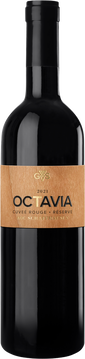 Aus acht verschiedenen Grundweinen wir der Octavia zusammengesetzt. Die genaue Rezeptur ist das Geheimnis des Kellermeisters! 
Die Grundweine werden speziell für dieses Cuvée ausgelesen und individuell im Barrique ausgebaut. Dunkles Purpurrot. Intensive Frucht nach schwarzen Beeren und Rumtopf. Warmblutig, vollmundig mit viel Frucht und sehr dezentem Holz. Ein dichter, kräftiger, sehr harmonischer Rotwein.