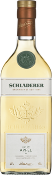 Der SCHLADERER Alte Apfel ist eine Kombination aus hauseigenem Gravensteiner Apfelbrand, Obstwasser und über mehrere Jahre im Eichenholzfass gelagerten Calvados. Das Zusammenspiel dieser Fruchtdestillate bietet ein außergewöhnliches, vollmundiges Geschmackserlebnis von reifen, kandierten Äpfeln mit feinwürzigen Karamellnoten.