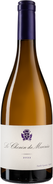 Einst Sommerresidenz der Grafen-Bischöfe ist das Anwesen Mercuès heute ein Ort der Gastfreundschaft. Die 36 Hektar Weinberge erstrecken sich über die dritte Terrasse des Lot-Tals auf den begehrten Böden des Mindel (Altquartär).
Bertrand-Gabriel Vigouroux beschließt, in Mercuès Chenin anzupflanzen, um die hervorragende Qualität dieser Rebsorte auf seinem ursprünglichen Boden auszudrücken.