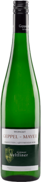 Wunderbar sortentypischer, würziger Grüner Veltliner mit feinem, duftigem Pfeffer und viel Frucht;
sehr gut balanciert mit pikantem Süße-Säure-Spiel,