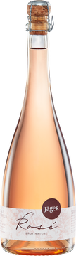 Ende 2017 haben wir einen Teil unseres Roséweines im klassischen Flaschengärverfahren zu Sekt veredeln lassen. Nun ist der Sekt durch die lange Zeit der Flaschengärung sehr komplex.
Durch die Reife des Grundweines präsentiert sich der Sekt gehaltvoll und harmonisch; mit jedem Jahr länger auf der Feinhefe wird er immer schöner.
Im Spätherbst 2022 haben wir den Sekt degoriert: die Farbe ist ein helles lachsrosa mit einer feinen Perlage und goldenen Reflexen. Das Bukett ist elegant und die Säure gut eingebunden. Am Gaumen erinnert der Sekt an rote Früchte. Sein Mousseux ist sehr angenehm und geschmeidig.
Lässig für jeden Tag, als feiner Aperitif oder unprätentiöser Speisenbegleiter.