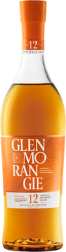Glenmorangie Highland Single Malt Scotch Whisky hat sein weiches und köstliches Flaggschiff, den Glenmorangie Original, überarbeitet und noch köstlicher gemacht. Die Whisky-Macher der Destillerie sind ständig auf der Suche nach neuen Geschmacksrichtungen und Möglichkeiten für ihren Single Malt. Bei ihren Experimenten kamen sie zu dem Schluss, dass ihr typischer Whisky mit 12 Jahren noch besser schmeckt als mit 10 Jahren. Der seidig-cremige The Original 12 Years Old von Glenmorangie, der weltweit vertrieben wird, um alte und neue Whisky-Fans zu begeistern, katapultiert die beliebten Noten von Orange, Honig, Vanille und Pfirsich zu einem neuen geschmacklichen Höhepunkt. Seine wunderbaren Geschmacks- und Aromastoffe wurden bereits mit einem renommierten Branchenpreis ausgezeichnet.