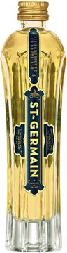 St Germain ist ein französischer Likör, der aus frischen Holunderblüten hergestellt wird, die jedes Frühjahr in voller Blüte von Hand gepflückt werden. Jede Flasche enthält die erfrischende Essenz von bis zu 1.000 frischen Holunderblüten, die mit einer frischen, natürlichen Süße und einem Hauch von Geißblatt und Birne aufwarten.