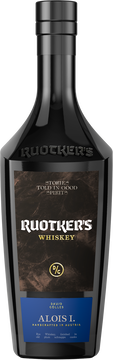 Ruotkers Alois I.

Seit über 30 Jahren brennt Alois Gölles in Riegersburg seine berühmte Alte Zwetschke und lagert sie in Eichenfässern.

ALOIS ist ein Blend aus ausdrucksstarkem Roggen- und weichem Maiswhiskey, der nach der Lagerung für gut 12 Monate im Alte Zwetschkefass gefinisht wird.

Die Harmonie aus ungestümen Roggenaromen, üppigen Maisnoten und eleganter Frucht ergibt einen komplexen, spannenden und außergewöhnlichen Whiskey.

Weitere Infos zu den Whiskeys von David Gölles finden Sie unter davidgoelles.at.