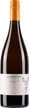 Qualitätsorientierte niedrige Erträge, optimaler Lesezeitpunkt, 
Handlese und Beerensortierung.
Spontan auf der Maische vergoren macht diesen Traminer zum 
„Orange”.
Schönes Aroma, mit dem Duft nach Kräutern,
voller Kraft und Charakter  - ein besonderes Genusserlebnis
Etikett
Das ist unser F-REH-di, und er hat Traminer zum Fressen gern! 
Zum Glück bleibt aber das Trinken uns vorbehalten!