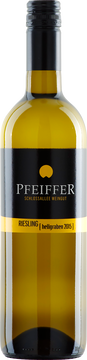 Riesling Ried Hellgraben, Weingut Pfeiffer, Weinviertel, Niederösterreich, Österreich