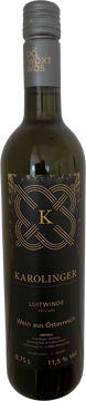 Dieser Cuvee hat eine leuchtende, goldgelbe Farbe. In der Nase sticht das Aroma von Hollunderblüten hervor. Am Gaumen ist besticht der Wein durch seine ausgewogene, feine Säure gepaart mit einer Note nach Hollunder und einen Hauch Citrus. Abgerundet wird der Wein durch seinen angenehmen, würzigen Abgang! Dieser Wein macht echt Lust auf mehr!