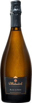 Spätburgunder ist die wichtigste Rebsorte zur Herstellung von Schaumwein auf Spitzenniveau. 30% der Wilhelmshof-Weinberge sind mit Spätburgunder bestockt.
Die auf Muschelkalk gepflanzten Reben beanspruchen gute, warme Lagen, um als Sekt die Vielschichtigkeit und Tiefe entwickeln zu können.