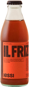 Der IESSI Frizzante wird aus natürlichen Pflanzenextrakten und Aufgüssen im Nordosten Italiens hergestellt. Frisch, spritzig und aromatisch, mit hellen Noten von Bitterorange, Ingwer, Rhabarber und Kirsche.