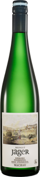 Ein frischer, duftender Riesling von unseren steilsten Lagen, mit sehr klaren, zarten Weingartenpfirsichnoten. Der kristalline Rankerboden ist für die Mineralität und Kräuterwürze am Gaumen verantwortlich. 
Dieser Wein entwickelt sein volles Potential erst durch die Reife, bitte lassen Sie sich Zeit mit dem Öffnen des Weines.