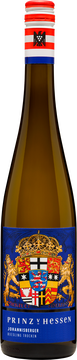 Unser JOHANNISBERGER Riesling Jahrgang 2023 ist ein herausragender Begleiter zu kulinarischen Genüssen. Die perfekte Kombination aus feiner Hefe, cremigem Holz und saftigen Aprikosen sorgt für pure Trinkfreude, die durch einen langen Abgang noch intensiviert wird. Aromen von gelbem Steinobst gepaart mit einer erfrischenden Säure, verleihen diesem Wein seine besonderen Eigenschaften. 
Ein einzigartiger Wein, der den Charakter des Rheingaus in seiner ganzen Pracht widerspiegelt. Am Gaumen zeigt er sich ausgereift, edel und exzellent strukturiert, mit einer intensiven Frucht und einer wertigen, steinig-mineralischen Note, die den Wein vom ersten Schluck bis zum letzten Tröpfchen begleitet und prägt.