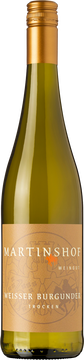 Der Vielseitige
Elegant und unaufdringlich soll er sein und das ist er. Sehr vielschichtig und doch geradlinig.
Weinbergspfirsich, Honigmelone, die leichte Fruchtsüße und seine dezente Verspieltheit begeistern uns immer wieder.
Erstaunlich, was man den kalkigem Böden, auf denen die Reben stehen, entlocken kann.
Gebratener oder gegrillter Fisch mit Zitrone und Dill abgeschmeckt passt hervorragend zu unserem Weißen Burgunder. Er begleitet aber auch Geflügel, Kalbfleisch, Sushi, einen Brie oder Camembert und gute Gespräche mit Freunden.