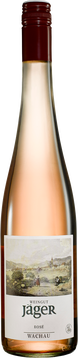 Hoch am Seiberberg, von Weingärten mit einem alten Bestand von Zweigeltstöcken, stammen die Trauben für diesen Wein. Durch die kühlen Winde des Waldviertels entwickeln diese Trauben einen schönen Aromabogen. Die Traubenmenge ist durch den Frost im Frühjahr deutlich reduziert worden, so ist die verfügbare Menge geringer und die Aromatik umso ausgeprägter.
Der Wein ist fruchtig mit schöner hellrosa Farbe und präsentiert feine Vanillearomen, sehr trinkanimierend und belebend. 
Ein schöner Essensbegleiter und perfekt für den Sommer.
Eine Empfehlung des Hauses: kühlen sie lieber gleich eine zweite Flasche ein.