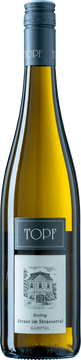 Schiefer, Löss, Schotter und Riesling! Hier sind die Strasser Rieden in einem Wein vereint. Die löss-schotterhaltigen Flure vom Stangl liefern die klassischen Aromen von Steinfrucht und Zitruszesten. Kombiniert mit den rauen Schieferböden des Gaisbergs, welche mineralische Noten hervorbringen, stellt sich das Ortsbild des Strassertals in einem Wein dar.