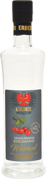 Von der Sonne verwöhnte leuchtend-rote Sauerkirschen (Weichseln) werden entkernt und ohne Stiele zu Maische verarbeitet. Diese wird zu einem hochwertigen Brand mit feiner Würze und Frische durch zweifaches Brennen veredelt.