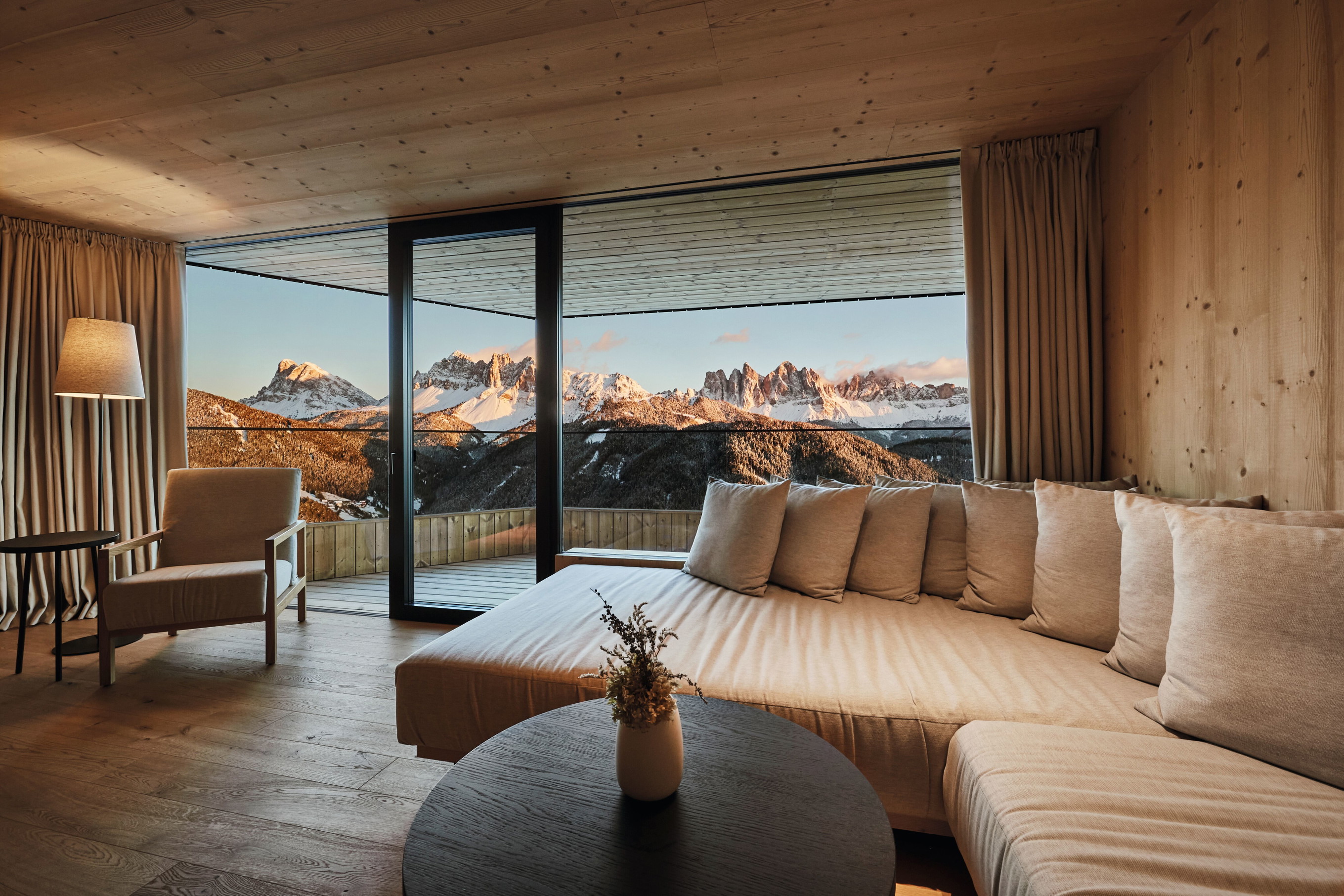 Hotel Guide 2026: Die Top Hotels in Südtirol - Falstaff