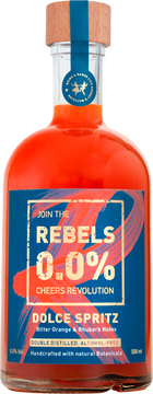 REBELS 0.0% DOLCE SPRITZ (500ml) mit bitteren Orangen & süßem Rhabarber
GESCHMACK: Eine Eruption von bitter-süßen Orangen, typisch komplexe Noten von Rhabarber, subtile Gewürznuancen kombiniert mit frischen Zitrusaromen, charakteristischer Bitterkeit und einem leicht pfeffrigen Abgang.
Eine Basis für Longdrinks und Cocktails