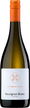 Echter Volltreffer: der ganze Sommer in der Flasche. Mit spektakulären Sonnenuntergängen, voller Lebensfreude und einer wahren Aromenflut.
Schon beim Öffnen hat dieser Wein Applaus verdient.