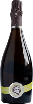 Sauvignon Blanc Brut
Lebendige Frische, geradlinig mit eleganter kühler Art. Unglaublich fruchtig und damit perfekt für den Apero im Sommer.