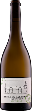 Vinifikation Sauvignac
Die neue, weisse Rebsorte Sauvignac ist eine interspezifische Züchtung zwischen Sauvignon, Riesling und einem nicht näher bekannten Resistenzpartner.
Unsere Sauvignac Trauben werden früh im Herbst mit ca. 80-85 Oechsle geerntet, was im späteren Wein einen moderaten Alkoholgehalt ergibt.
Im Keller werden die Trauben sanft gepresst, und anschliessend im Stahltank bei kühlen 15 Grad vergoren.
Auf einen anschliessenden biologischen Säureabbau wird bewusst verzichtet. Die Abfüllung erfolgt bereits nach einer fünfmonatigen Reife auf der Feinhefe. Dies ergibt einen jungen, eleganten Wein der an Frische nicht zu überbieten ist.
Typus: Die Exotik
Eine exotische Fruchtaromatik entströmt dem Glas: Passionsfrucht, Pfirsich, Banane, Zitrone und und und… Intensiv, verspielt erinnert er an einen Sauvignon Blanc.
Im Gaumen trocken mit einer wunderbaren Leichtigkeit, einer erfrischenden Säure und pure Eleganz.
