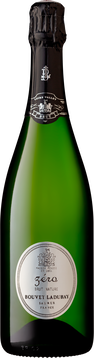 Beim Degorgieren diese Cuvée wurde kein Dosage-Likör hinzugefügt, der Wein ist nackt in seiner Reinheit und Lebendigkeit.