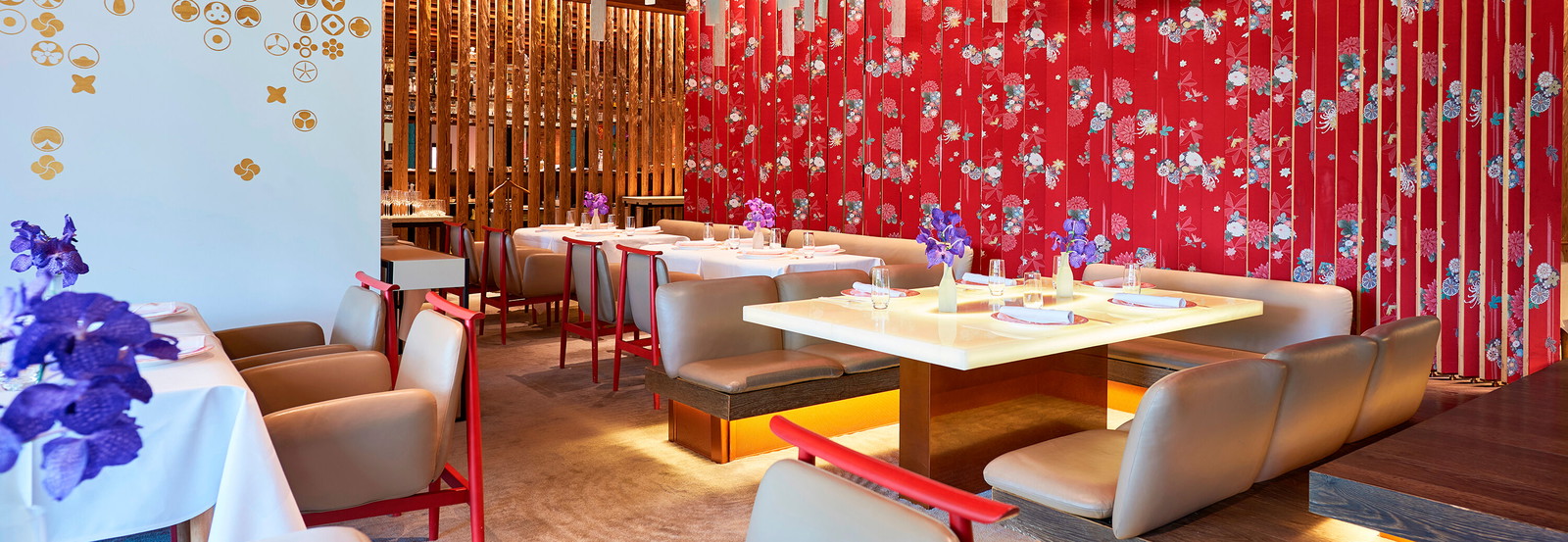 The Alpina Gstaad; Adrian Ehrbar Photography - GastroSocial