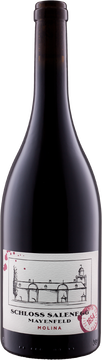 Vinifikation Molina Pinot Noir
Für diesen modernen und charakterstarken Blauburgunder werden die Trauben der besten Reblagen von Schloss Salenegg geerntet. Diese Rebberge gehörten schon zu Salenegg, als es noch im Besitz von Ritter Anton v. Molina war. Ritter Molina, Taufpate dieses Weines, residierte von 1594 - 1654 leibhaftig auf Schloss Salenegg, wo sein Geist, laut Bündner Sagenbuch, bis heute zuhause ist.

Typus: der Moderne
Viel Frucht (Erdbeere, Himbeere, Cassis) eingerahmt von zurückhaltend, aber gut eingebauten Barriquearomen,
begleitet von erdigen Nuancen, etwas Vanille und leichte Ledernoten runden das komplexe Aromabild ab und verleihen dem Molina einen charakterstarken modernen Auftritt.