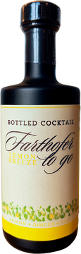 Lemon Breeze vereint frische Zitrone mit der feinen Schärfe von Ingwer und dem aromatischen, waldigen Charakter von Zirbenschnaps. Ein lebendiger Cocktail mit alpiner Note – erfrischend, würzig und überraschend harmonisch.