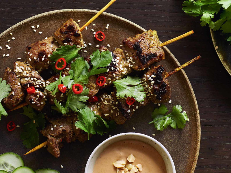 Venison Satay Skewers with Peanut Sauce
